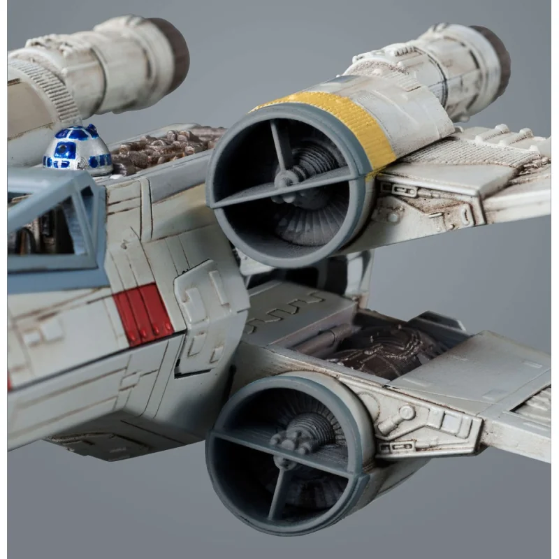 Star Wars Plastic Model Kit 1/72 X-Wing Starfighter