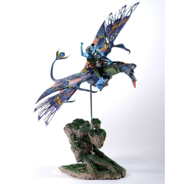 Figurina AVATAR THE WAY OF WATER - Recom Quaritch & RDA Banshee - 18cm figure