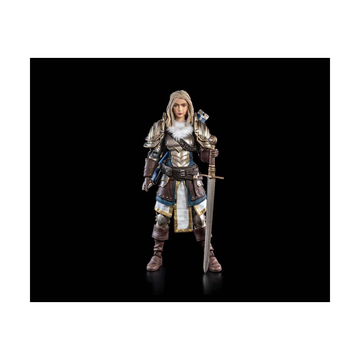 Figurina Mythic Legions Horror of Einsamall - Commander Igraine figure
