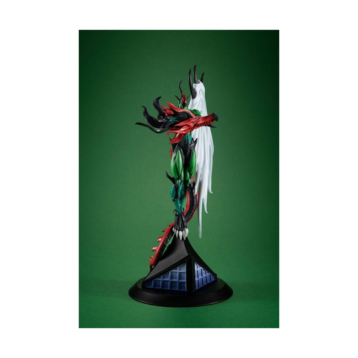 Figurine Yu-Gi-Oh! Duel Monsters Monsters Chronicle GX E Hero Flame Wingman PVC Figure 16 cm