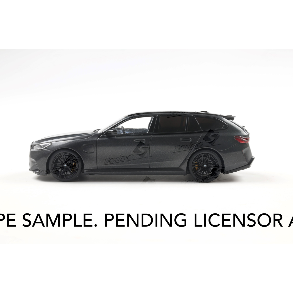 S4317502 BMW M5 TOURING FROZEN DEEP GREY 2024 1/43